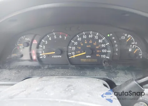 2000 Toyota Tundra Sr5 V8 from USA, damaged, VIN 5TBRT3414YS003441